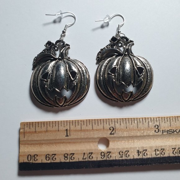 Metal Pumpkin Jack O Lantern Vintage Earrings Women Jewelry Costume Heavy Style - Picture 5 of 5
